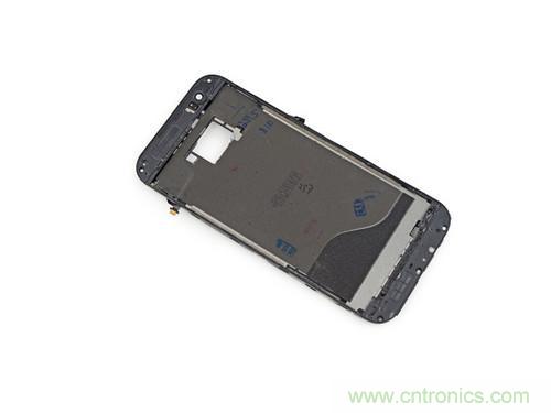 牛人強(qiáng)拆！新HTC One(M8)真機(jī)精密做工難修理