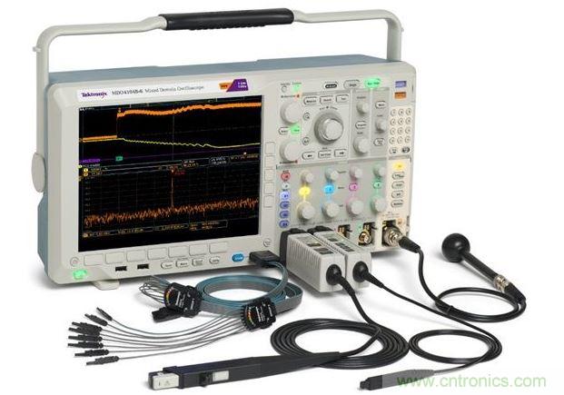 混合域示波器(MDO)將頻譜分析儀、示波器和邏輯分析儀組合在一臺(tái)儀表內(nèi)，可以從全部三臺(tái)儀器中產(chǎn)生同步的而且與時(shí)間關(guān)聯(lián)的測(cè)量結(jié)果。圖中顯示的是泰克公司的MDO4000B。